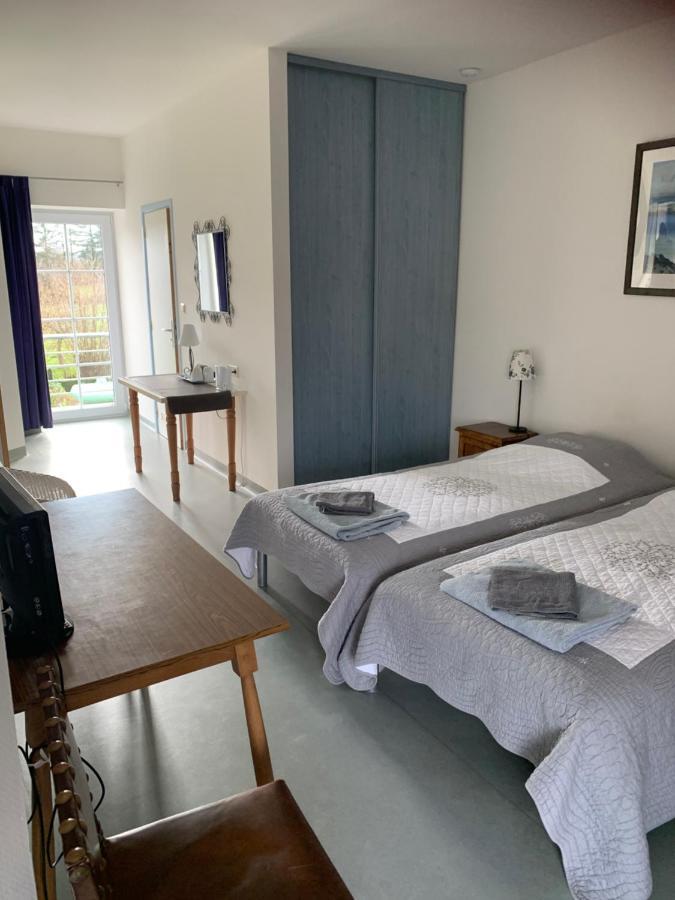 La Vieille Tour Hotell Hotton Eksteriør bilde